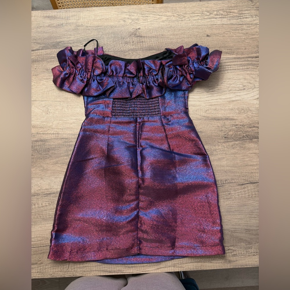 Do + Be Size Small Shimmery Cocktail Dress - Picture 2 of 7